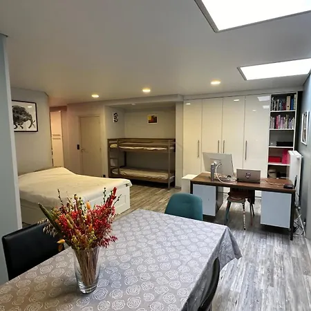 Zeedijk Westende 8p App * Middelkerke